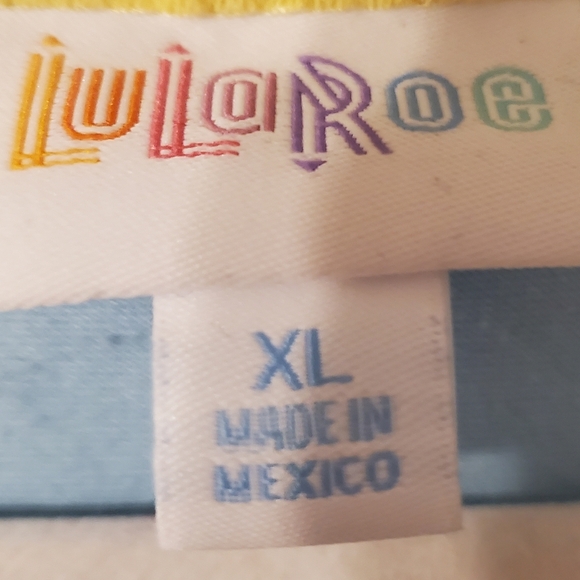 Lularoe Ladies Top XL - Picture 2 of 2